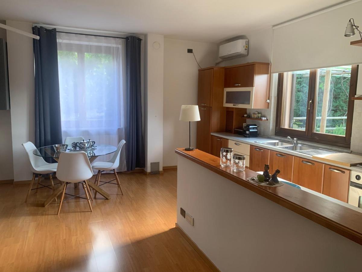 Agriturismo Bottega Di Rosanna Castagnole delle Lanze Екстер'єр фото